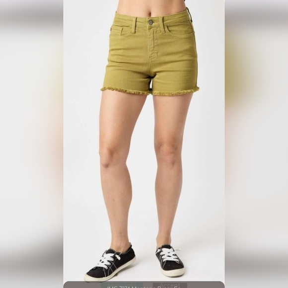 Judy Blue Denim Dyed Shorts Matcha Midrise Women Size 1xl - Picture 2 of 9